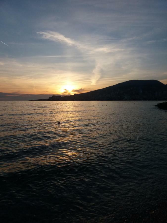 Eduart Apartments Sarandë Exterior foto